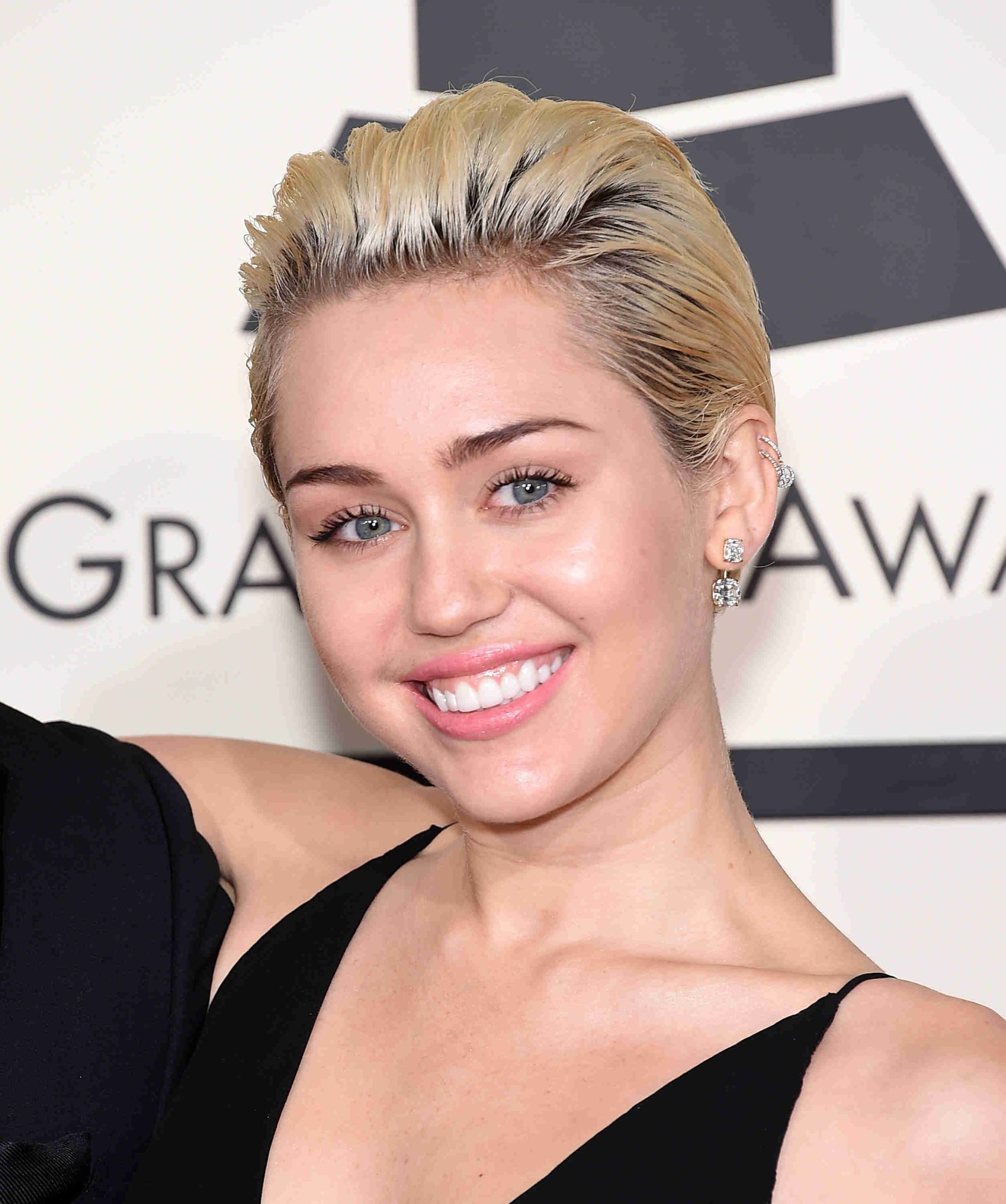 05_Miley Cyrus