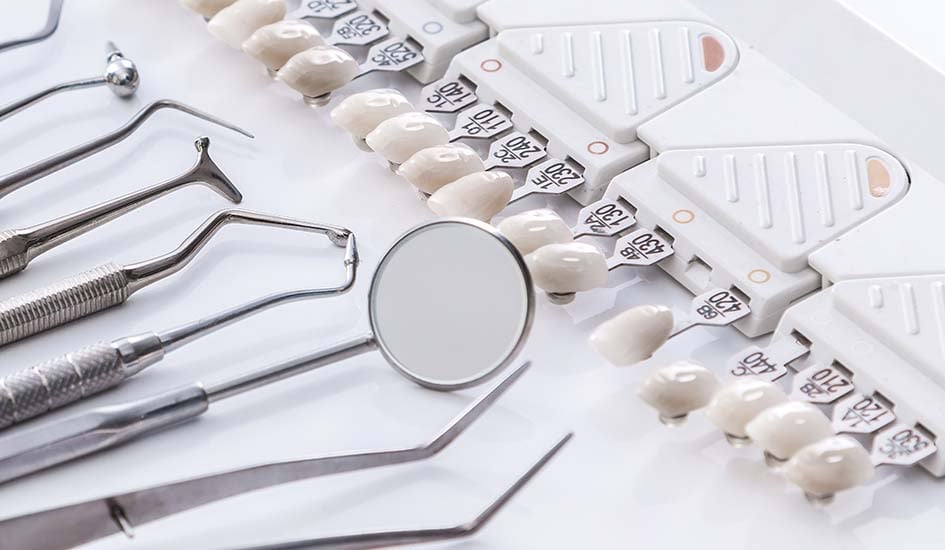 dental-veneers-dental-care-oral-health-dentist-check-up
