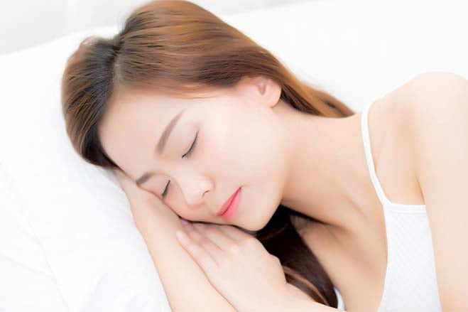 less-forgetfulness-and-enhanced-memory-and-concentration-pretty-asian-girl-sleeping-well-breath-health